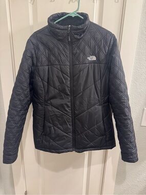 The North Face Women's Black Quilted Puffer Jacket